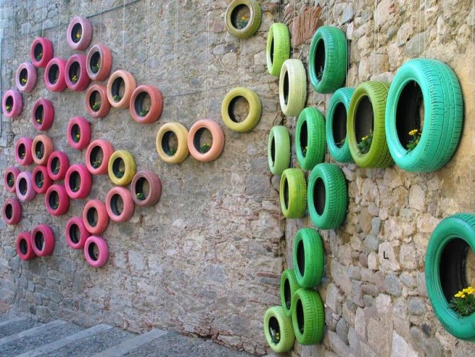 Състав на окачени гуми от различни цветове
